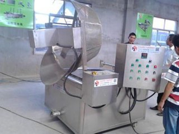 1200型自动进出料式油炸机
